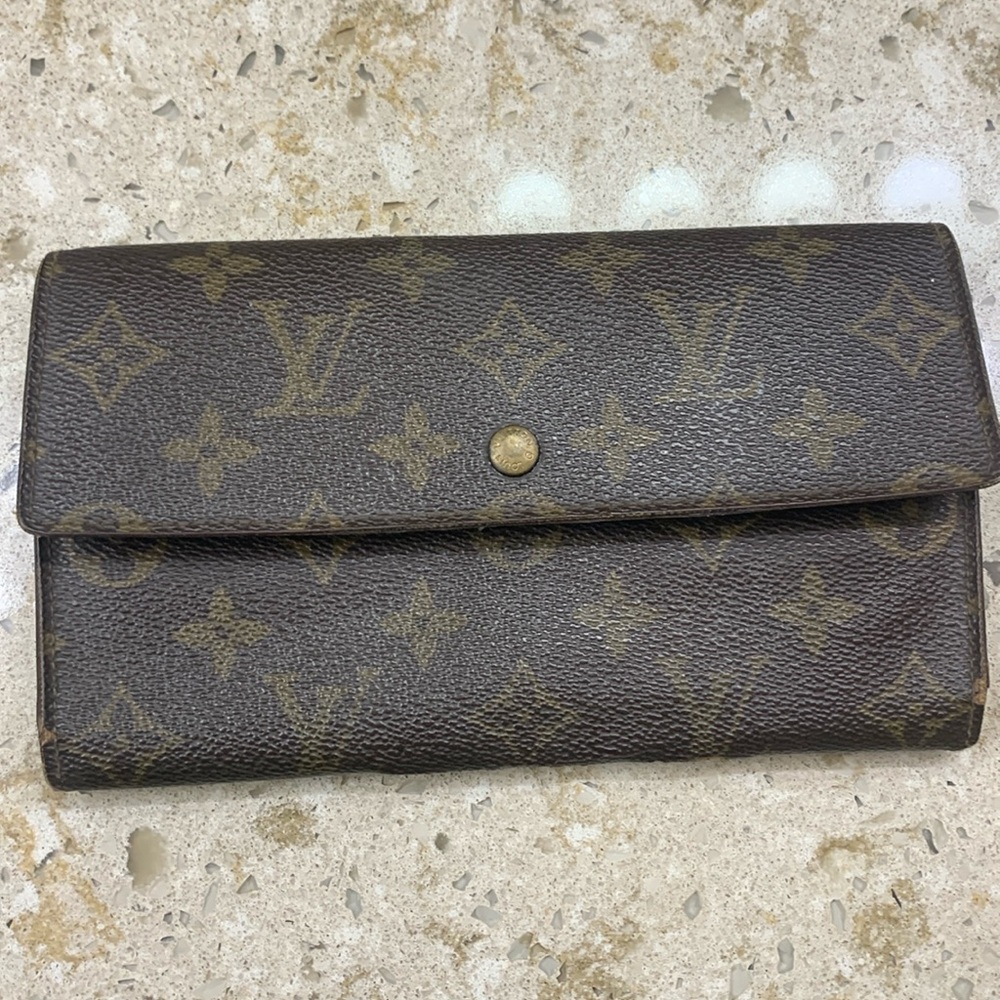 Louis Vuitton Vintage Wallet